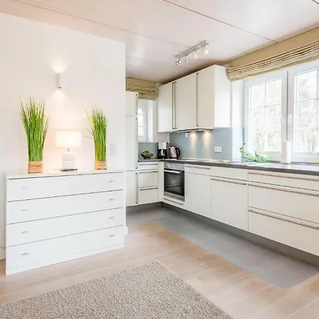 Haus Nordgang 8 Haushaelfte B * Westerland