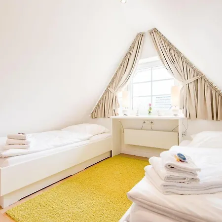 Haus Nordgang 8 Haushaelfte B بيت للعطل فيسترلاند